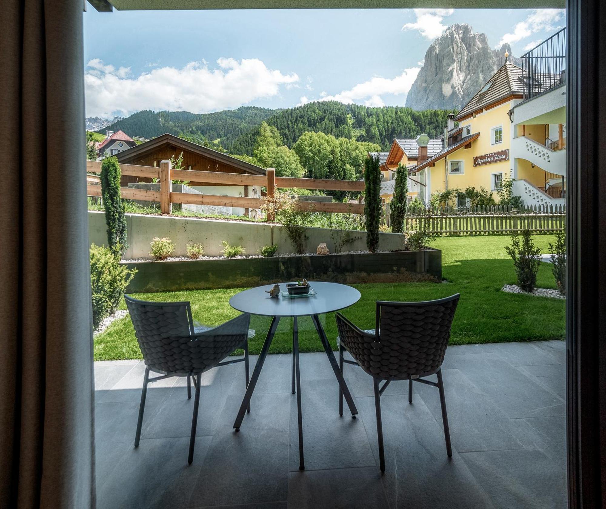 Anna Lodges Dolomites Santa Cristina Val Gardena Bagian luar foto