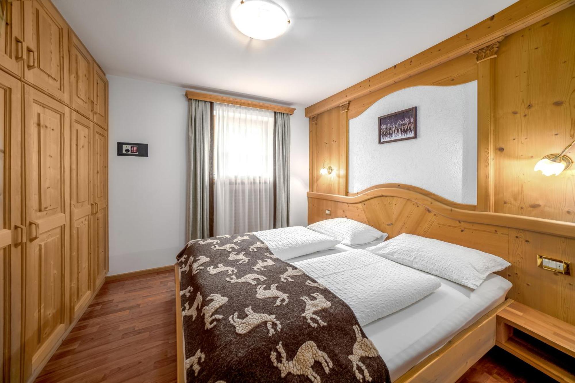 Anna Lodges Dolomites Santa Cristina Val Gardena Bagian luar foto